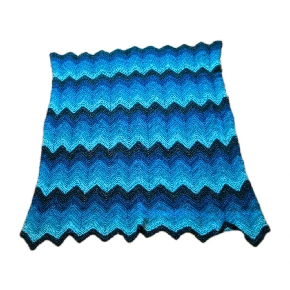 Knit Crochet Handmade Ombre Chevron Blanket Lap Throw